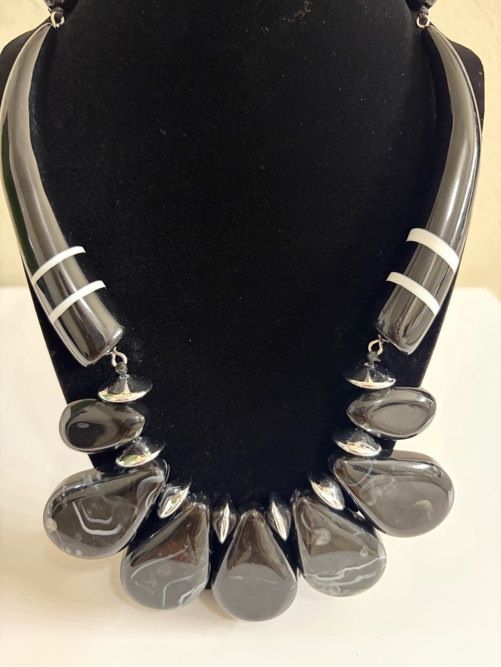 Cato Black Gray Statement Necklace Silver Tone Chunky Fashion Jewelry